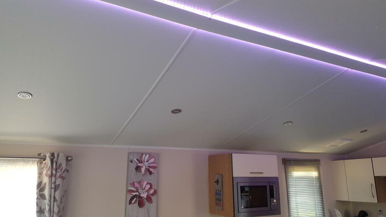 Haven Marton Mere Luxury Autism Friendly Caravan Blackpool Extérieur photo